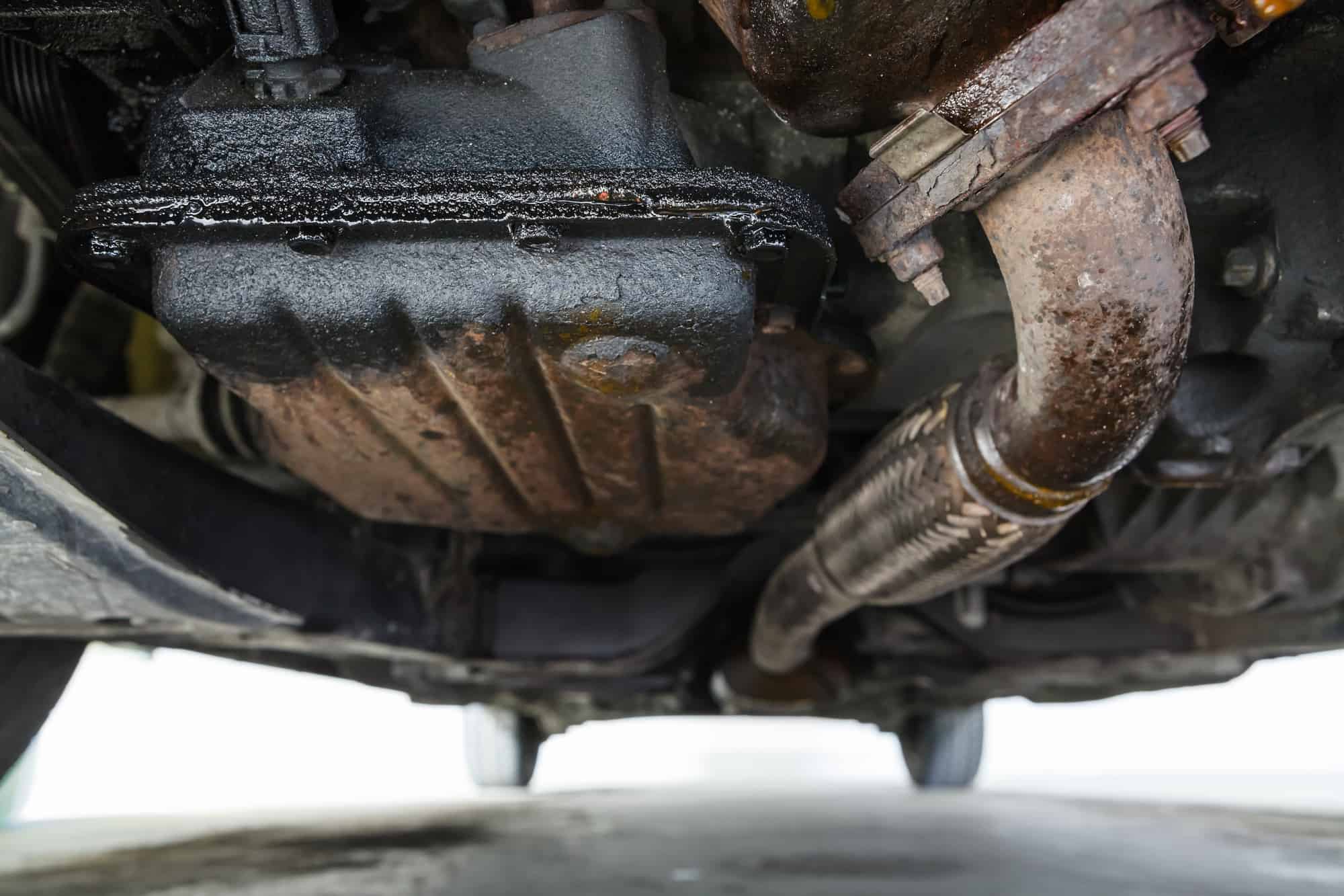 How To Find Oil Leak Top Symptoms Of An Engine Oil Leak (How To Fix It And How Much It Is Likely  To Cost) | The Motor Guy